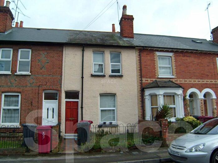 5 Bedroom Terraced House To Rent In Blenheim Road, University, RG1
