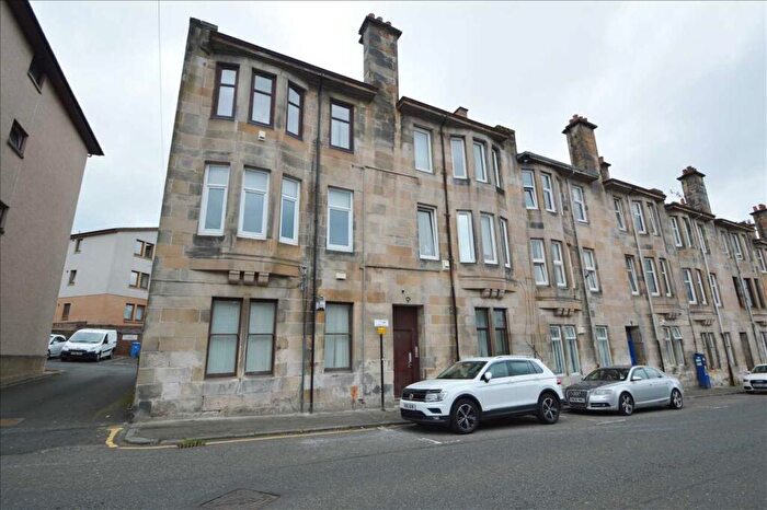 2 Bedroom Apartment To Rent In Kemp Street, Hamilton, ML3