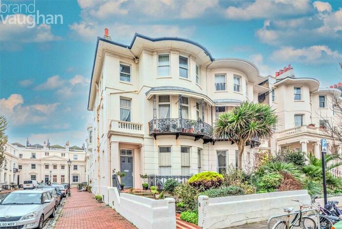 1 Bedroom Flat To Rent In Lansdowne Place, Hove, East Sussex, BN3