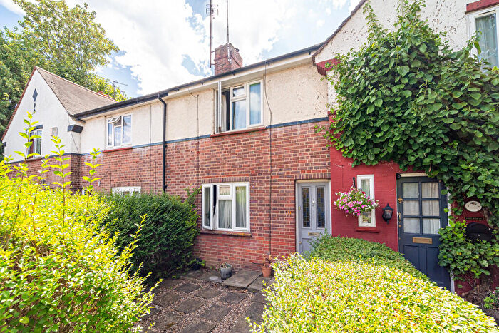2 Bedroom Terraced House For Sale In Rectory Gardens, Hornsey, N8
