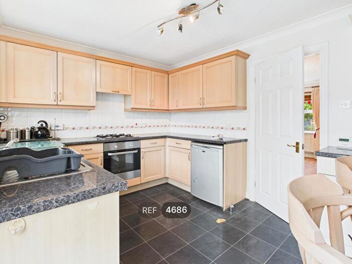 3 Bedroom Property To Rent In , Ropery Close, Beverley, HU17