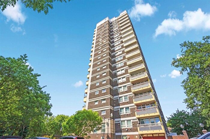 2 Bedroom Flat For Sale In Rymill Street, London, E16