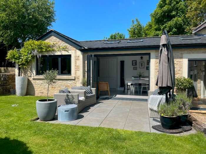 3 Bedroom Semi-Detached House To Rent In Woolley Street, Bradford-On-Avon, Wiltshire, BA15