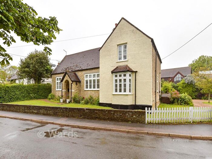 3 Bedroom Semi Detached House For Sale In Mill Lane, Shepherdswell, Dover, Kent, CT15