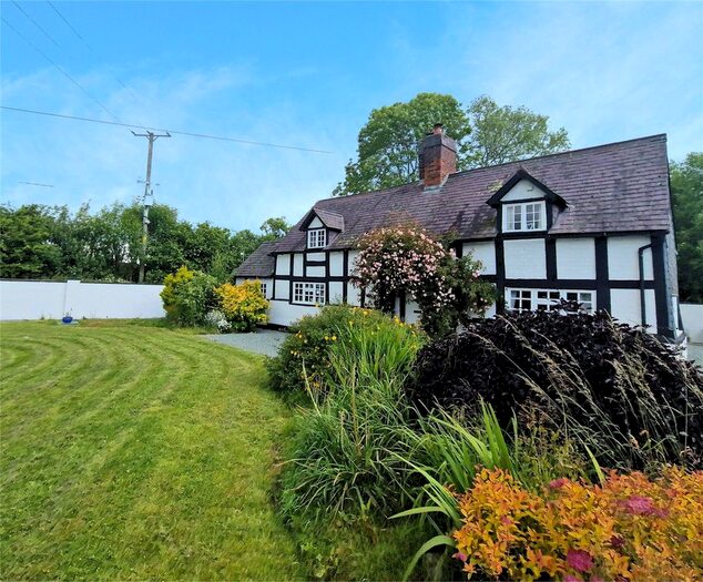 2 Bedroom Cottage For Sale In Cilcewydd, Welshpool, Powys, SY21