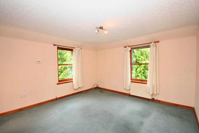2 Bedroom Flat To Rent In Culduthel Park, Inverness, IV2