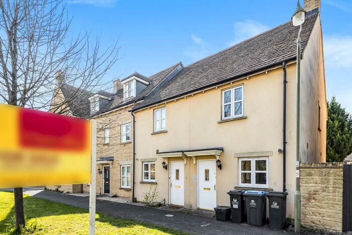 2 Bedroom Terraced House To Rent In Shilton Park, Carterton, OX18