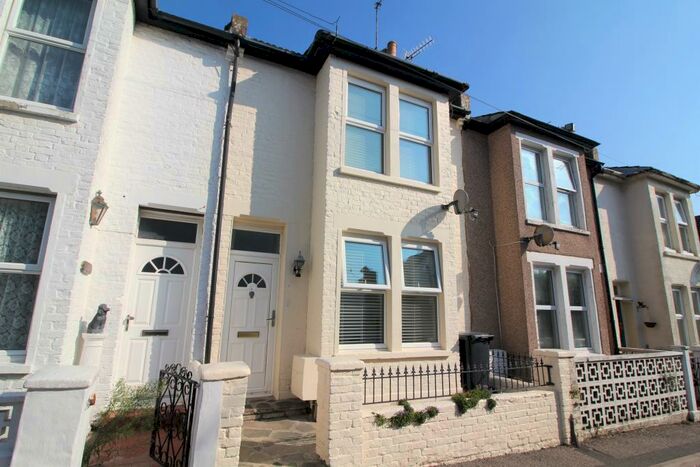 2 Bedroom Terraced House To Rent In Broadstairs, CT10