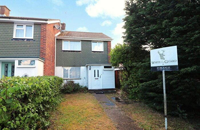 3 Bedroom End Of Terrace House For Sale In Bader Close, Hedge End, SO30