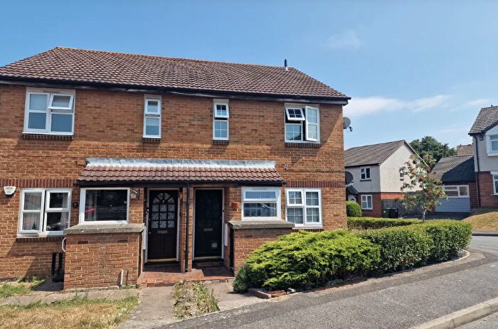 1 Bedroom Flat For Sale In Murrain Drive, Downswood, Maidstone, ME15
