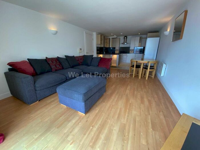 2 Bedroom Apartment To Rent In , Whitworth Street West, W3