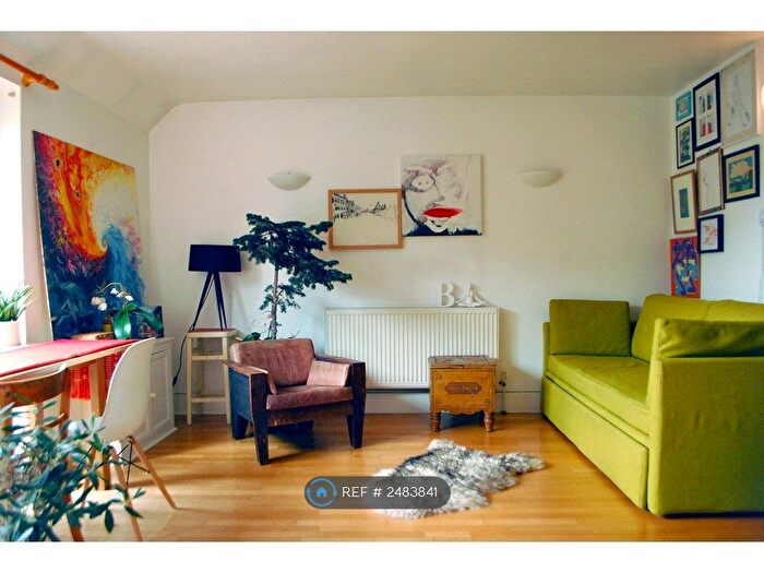 1 Bedroom Flat To Rent In Christchurch Road, London, SW2