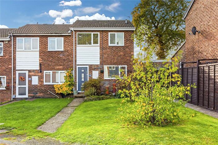 2 Bedroom End Of Terrace House For Sale In Dove Walk, Flitwick, Bedfordshire, MK45