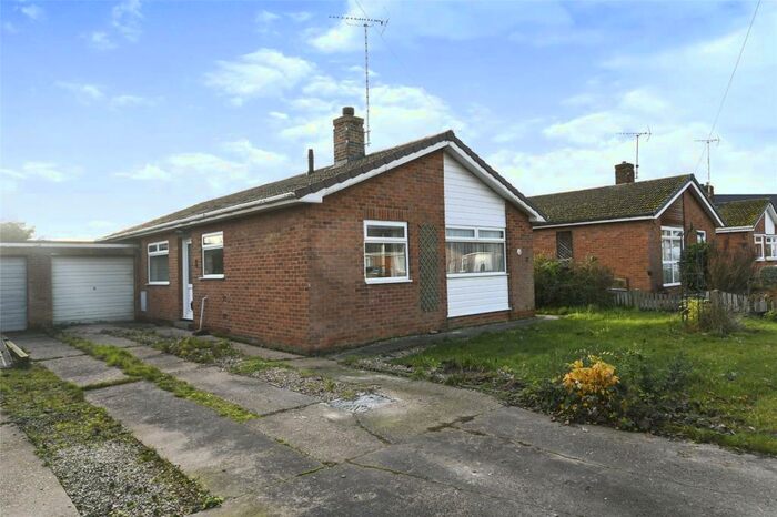 3 Bedroom Bungalow For Sale In Oaktree Drive, Bilsthorpe, Newark, NG22