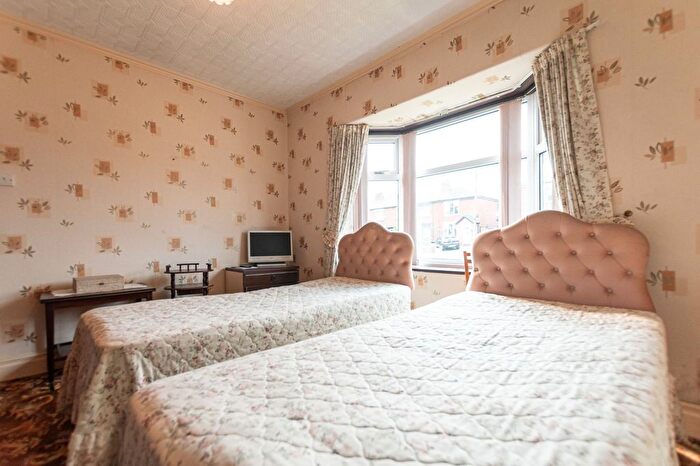 2 Bedroom Detached Bungalow For Sale In Corner Lane, Leigh, WN7