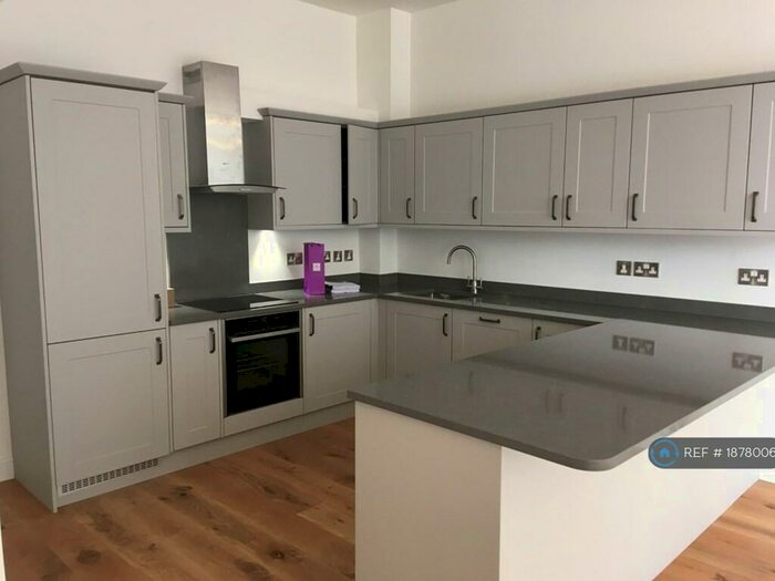 2 Bedroom Flat To Rent In Whiteheads Lane, Bradford-On-Avon, BA15