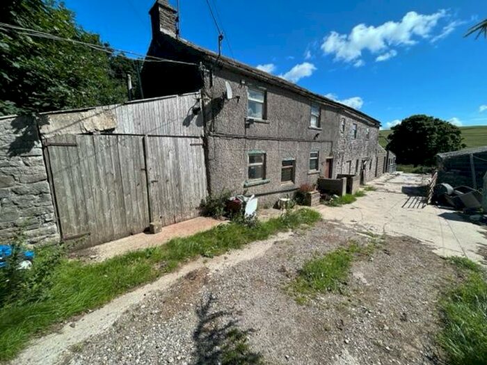 4 Bedroom Detached House For Sale In Loosehill Farm, Peak Forest, Buxton, Derbyshire, SK17