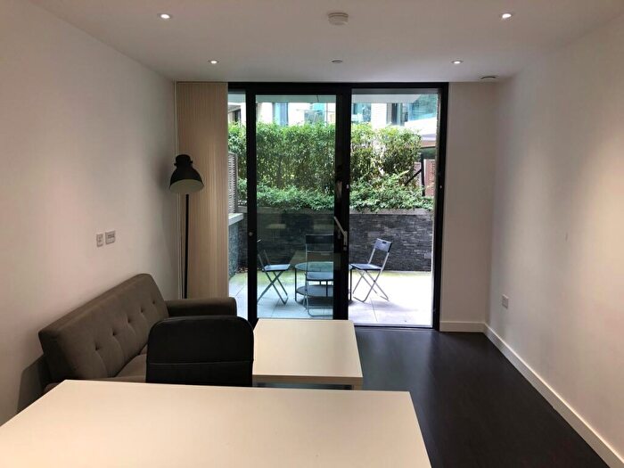 1 Bedroom Flat To Rent In Alie Street, Aldgate, London, E1