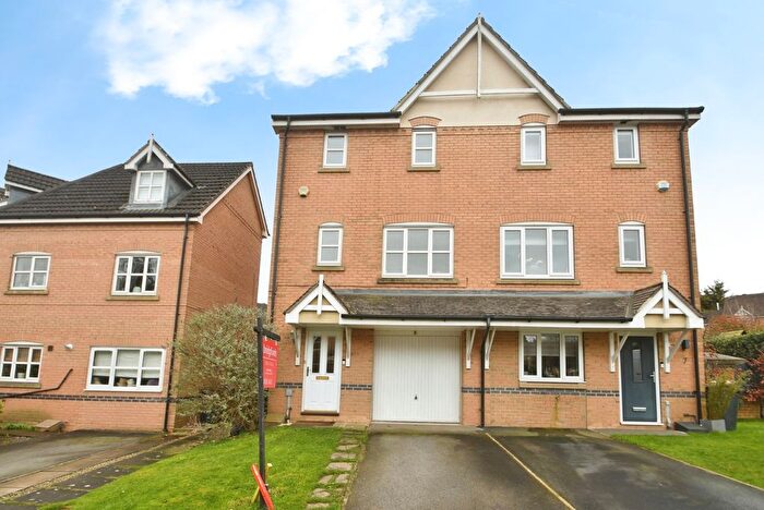 3 Bedroom Terraced House For Sale In Nightingale Drive, Harrogate, North Yorkshire, HG1