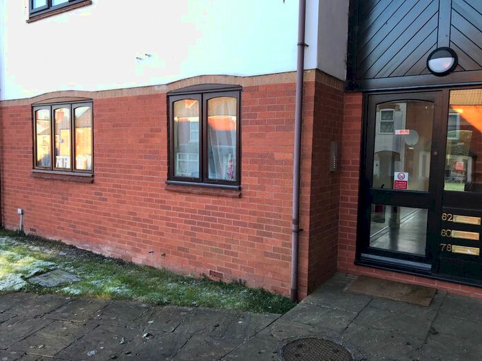 2 Bedroom Flat To Rent In Albert Street, Grantham, NG31