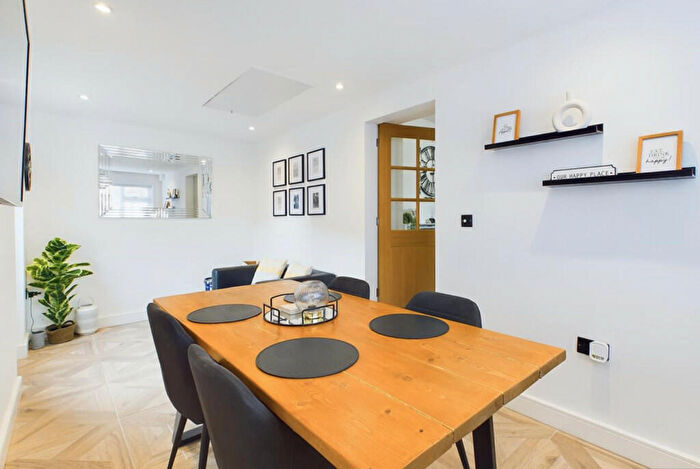 3 Bedroom End Of Terrace House For Sale In Naomi Close, Blacon, Chester, CH1