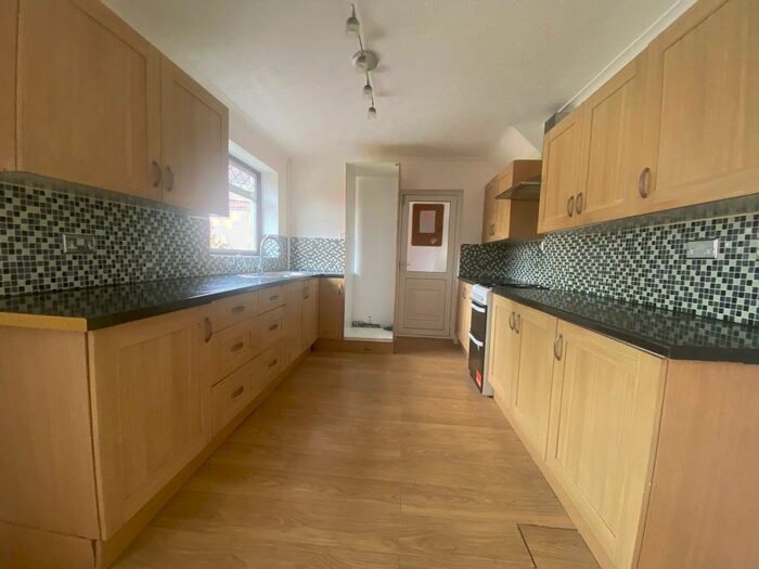 3 Bedroom House To Rent In Satchfield Close, Henbury, BS10