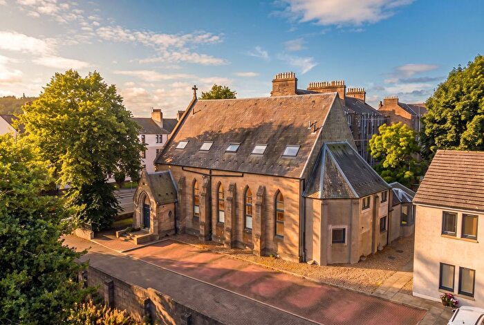 2 Bedroom Flat For Sale In Flat G, Clepington Road, Dundee, DD3