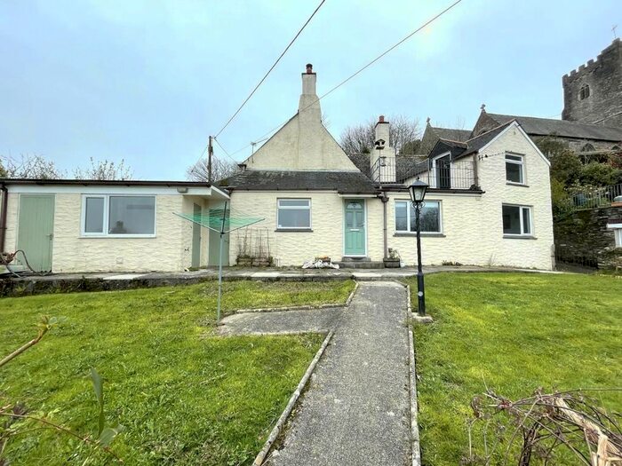 2 Bedroom Property To Rent In Antony, Torpoint, PL11