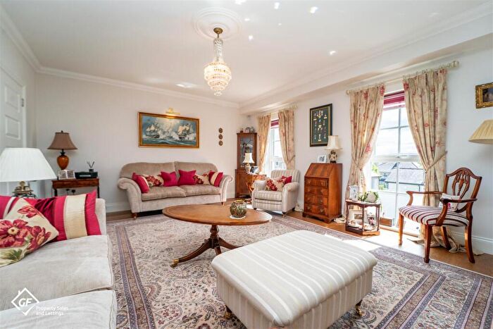 2 Bedroom Apartment For Sale In The Penthouse, Elms Road, Bare, Morecambe, LA4