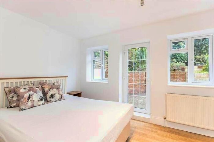 1 Bedroom Flat To Rent In Dennington Park Road, West Hampstead, NW6