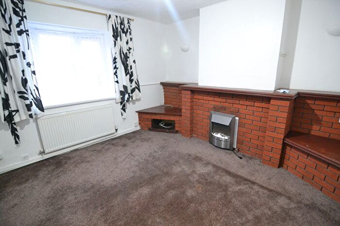 3 Bedroom Terraced House To Rent In Crawford Avenue, Wolverhampton, WV4