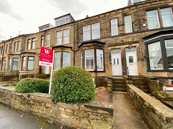 4 Bedroom Terraced House For Sale In Norman Lane, Eccleshill, Bradford, BD2