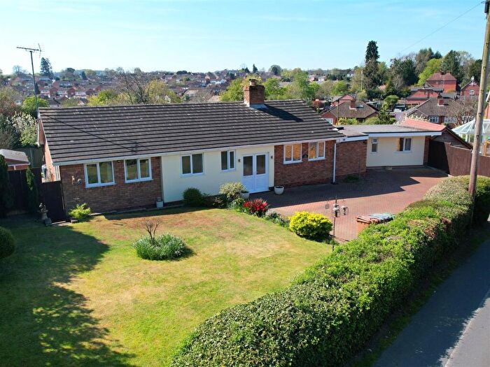 4 Bedroom Detached Bungalow For Sale In Yew Tree Lane, Bewdley, DY12