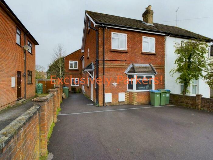 3 Bedroom Semi-Detached House To Rent In Spring Crescent, Portswood, SO17