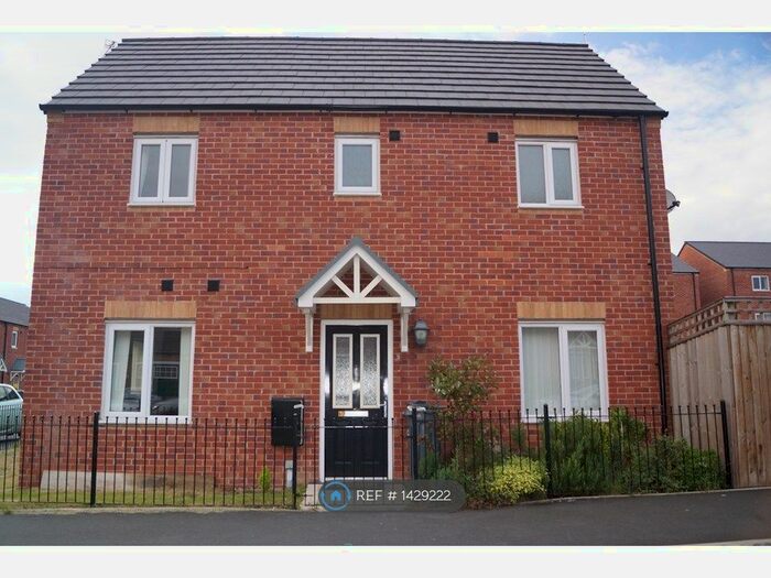 3 Bedroom Semi-Detached House To Rent In Lawson Street, Manchester, M9