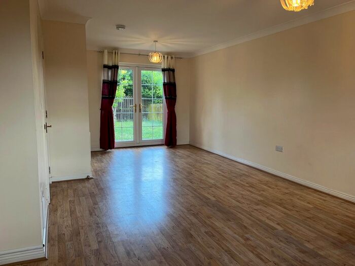 3 Bedroom Detached House To Rent In Castledyke Drive, Carstairs, Lanark, ML11