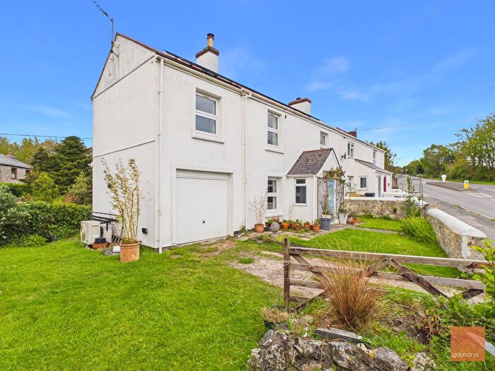 3 Bedroom End Terrace House For Sale In East Hill, Blackwater, Truro, TR4