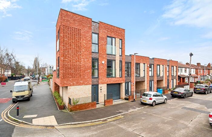 4 Bedroom End Terrace House For Sale In Ladysmith Road, Didsbury Village, Manchester, M20