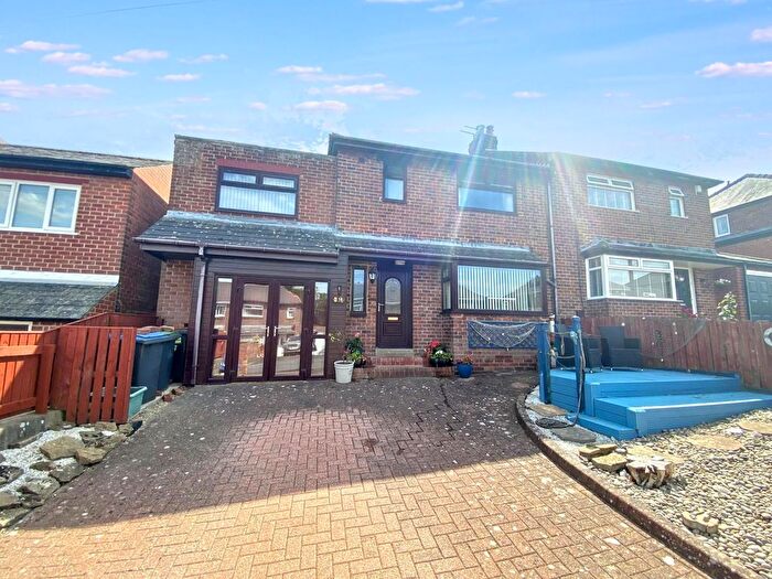 3 Bedroom Semi-Detached House For Sale In Wesley Gardens, Consett, DH8