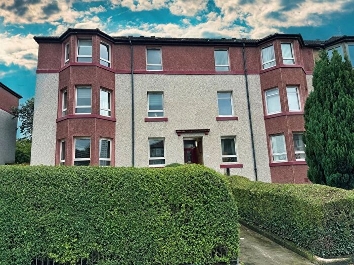 2 Bedroom Flat To Rent In Barmulloch Road, Glasgow, G21