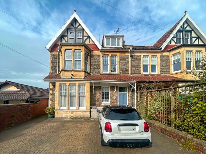 2 Bedroom Apartment To Rent In Cavendish Road, Henleaze, Bristol, BS9