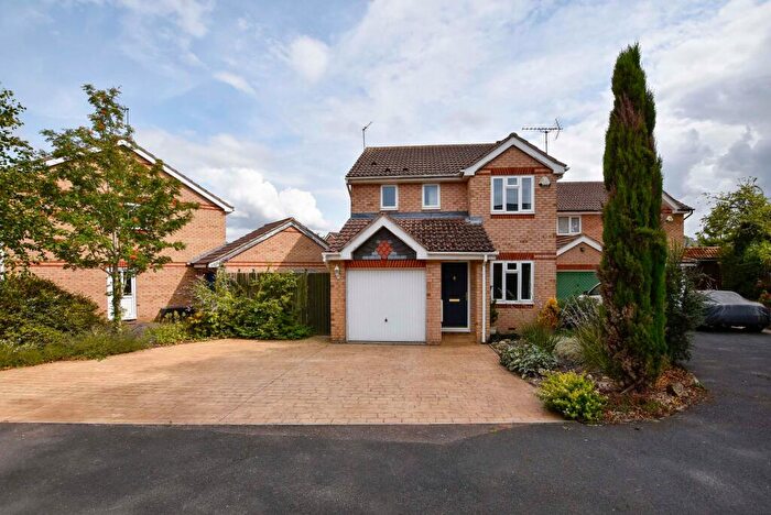 3 Bedroom Detached House For Sale In Lodge Road, Fleckney, Leicester, LE8