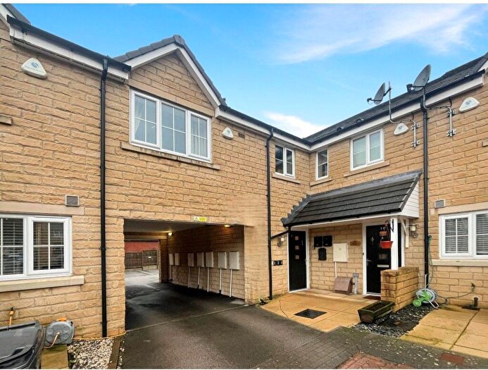 1 Bedroom Apartment For Sale In , Brooke Close, Sheffield, S36