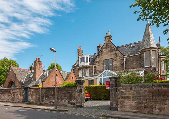 3 Bedroom House To Rent In Mid Gillsland Road, Edinburgh, EH10