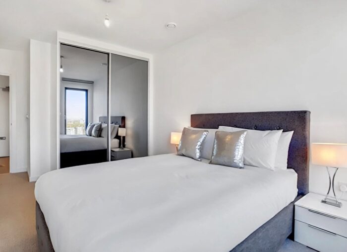 1 Bedroom Flat To Rent In Great Eastern Road, London, E15