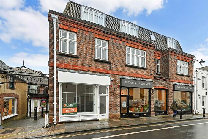 2 Bedroom Apartment To Rent In Baffins Lane, Chichester, PO19