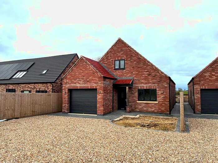 4 Bedroom Detached House To Rent In Vicarage Lane, Helpringham, NG34