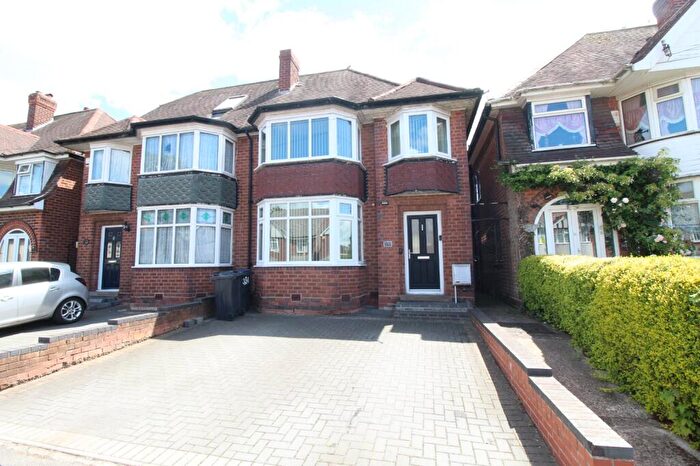 3 Bedroom Semi-Detached House For Sale In Church Road, Yardley, Birmingham, West Midlands, B25