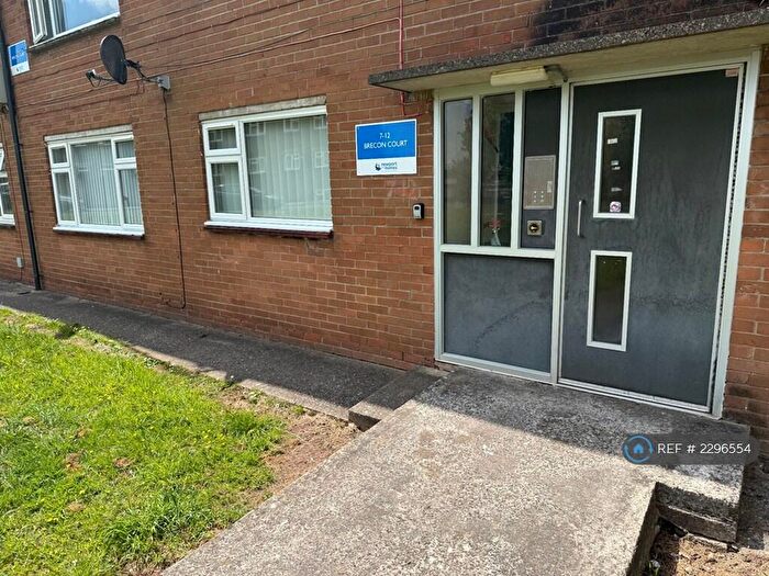 2 Bedroom Flat To Rent In Brecon Court, Caerleon, NP18