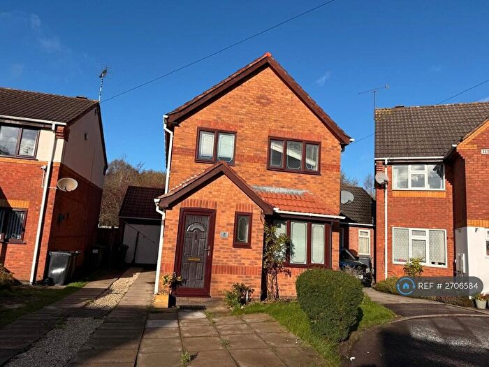3 Bedroom Detached House To Rent In Raglan Close, Nuneaton, CV11